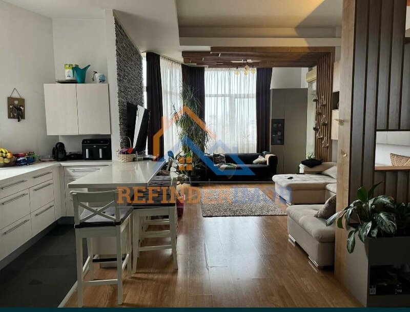 1 Decembrie 1981 Apartament 3 camere de vanzare