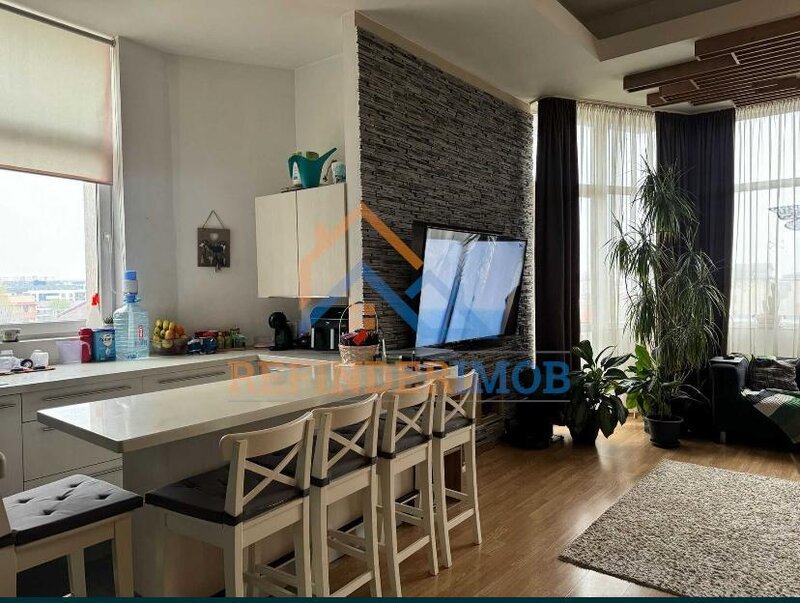 1 Decembrie 1981 Apartament 3 camere de vanzare