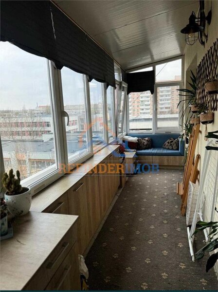 1 Decembrie 1981 Apartament 3 camere de vanzare